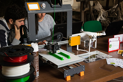 Additive manufacturing