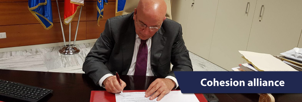 LA FIRMA DI OLIVERIO ALLALLEANZA DI COESIONE