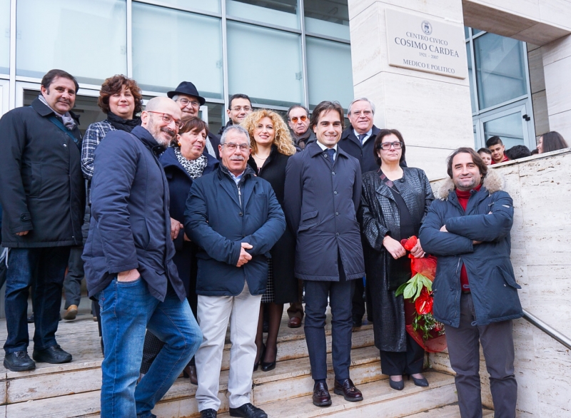 intitolazionecentrocivicopellaro1