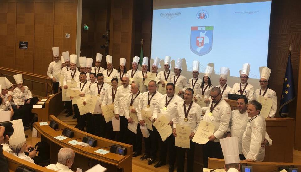 i 27 cuochi calabresi premiati a Montecitorio