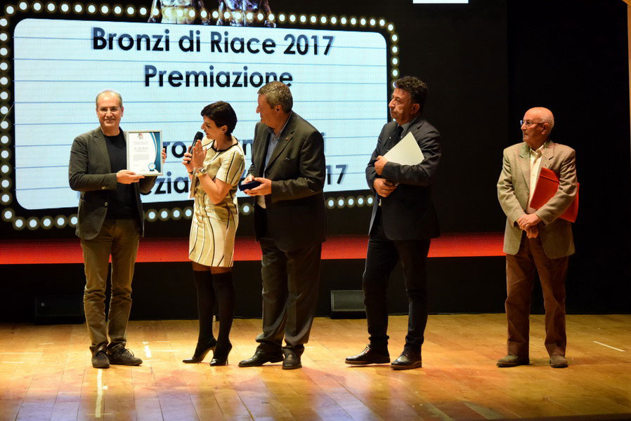 2 PREMIO